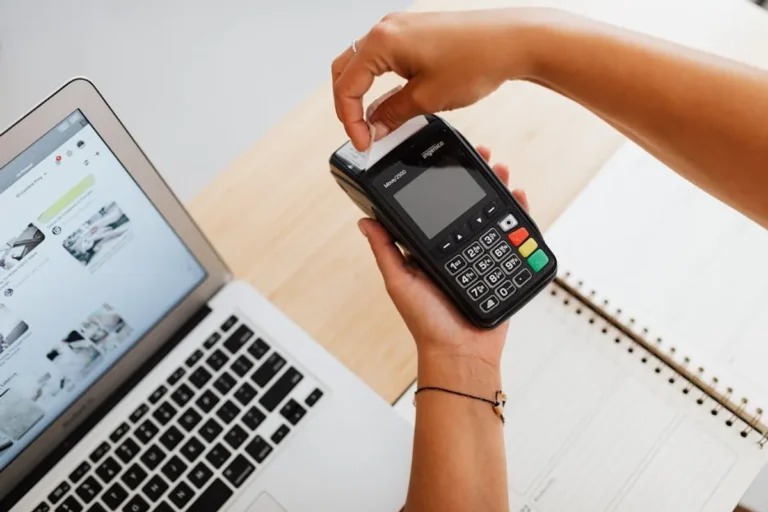 HighRiskPay.com for business owners: fees, trust signals, and red flags