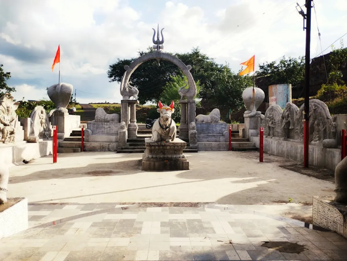 Shiv Chalisa PDF: Complete Guide, Meaning, Uses, and Key Details